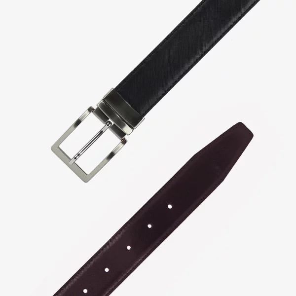 Cintura reversibile in pelle saffiana di colore nero e bordeaux