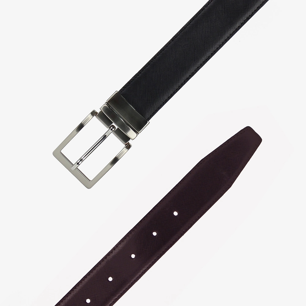 Cintura reversibile in pelle saffiana di colore nero e bordeaux